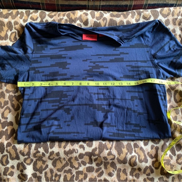 HUGO BOSS mens graphic army abstract print tee t-shirt short sleeve Medium - Picture 4 of 7